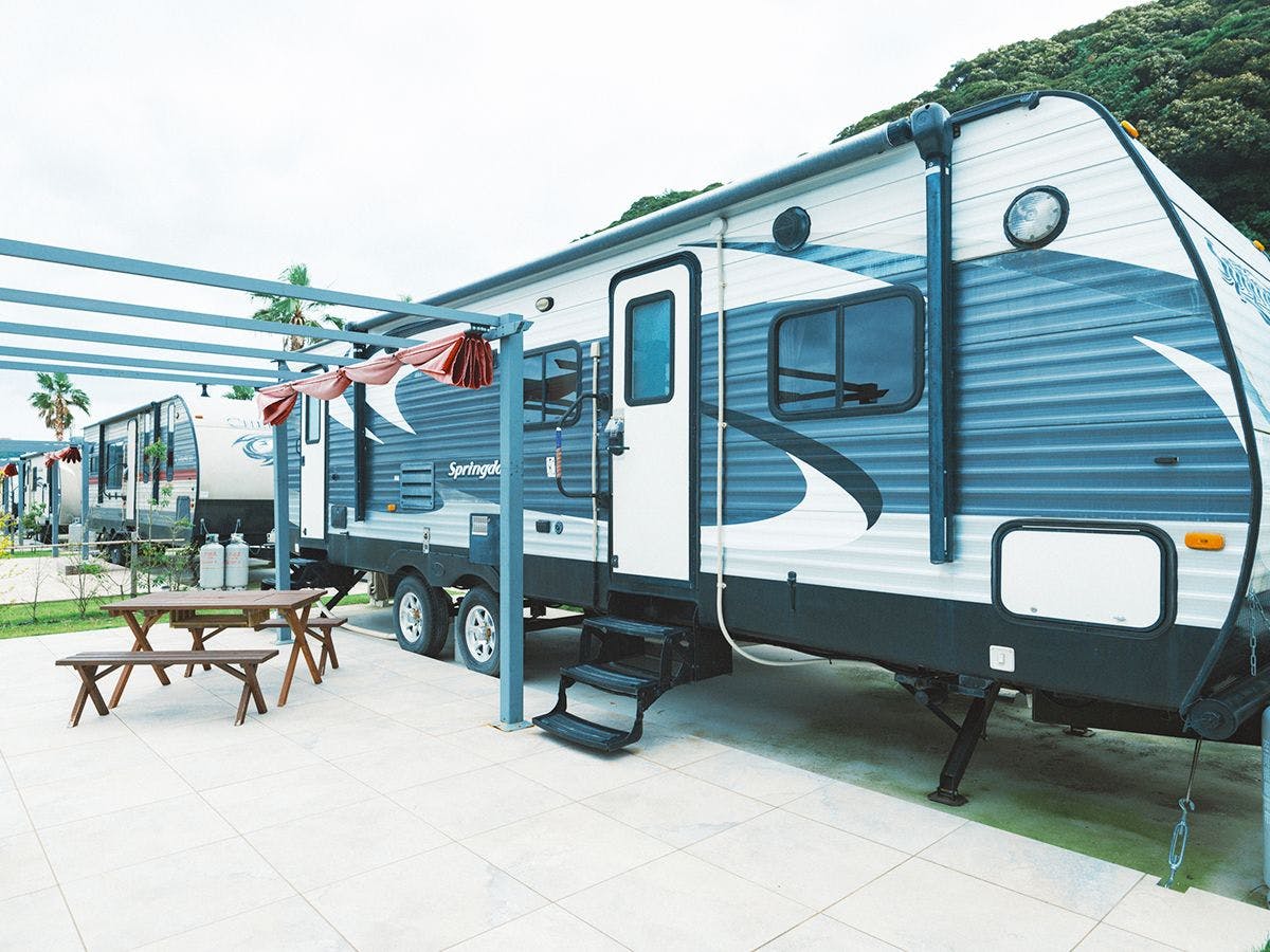 THE TRAILERHOUSE VILLAGE Yobuko SEASIDE