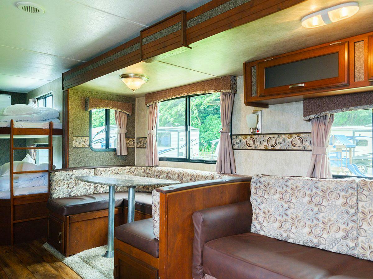 THE TRAILERHOUSE VILLAGE Yobuko SEASIDE