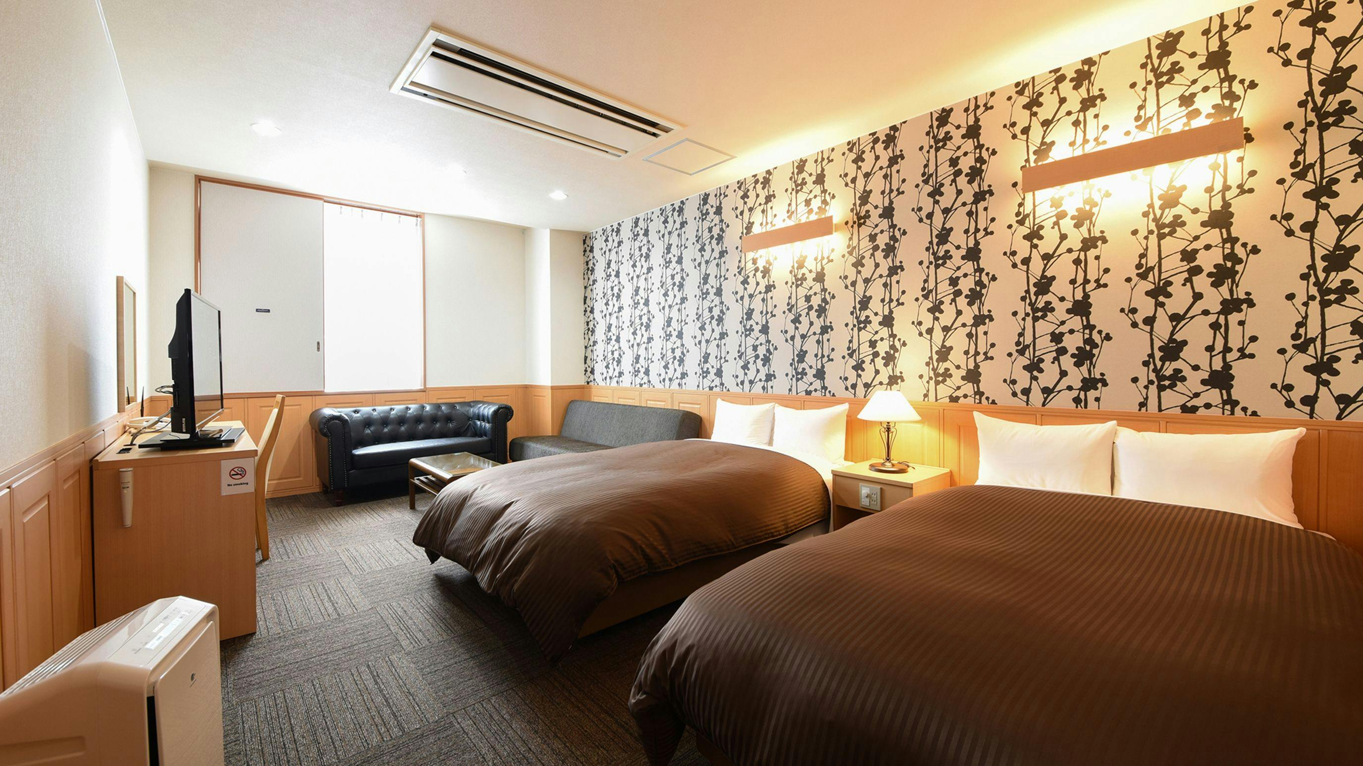 Awa Ikeda Station Front Hotel Eleven