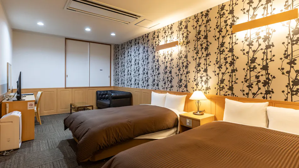 Awa Ikeda Station Front Hotel Eleven