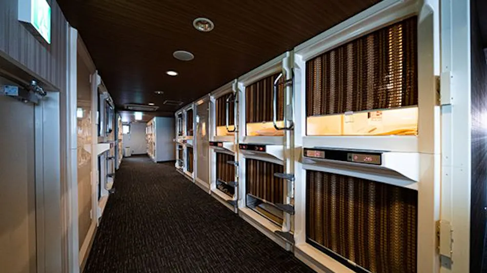 Capsule Hotel & Sauna Jitopia