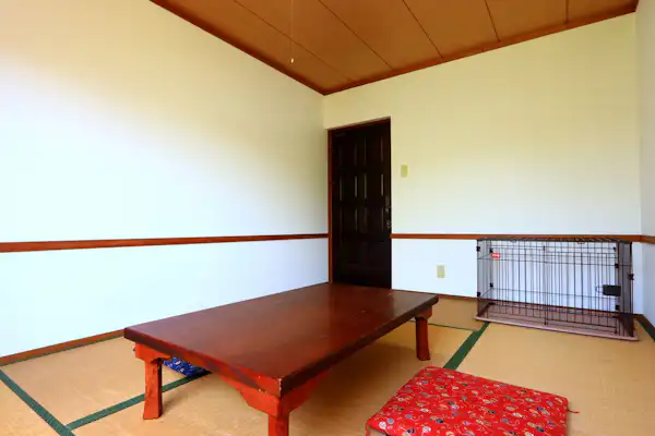 【Akomodasi Hewan Peliharaan・6 tikar】