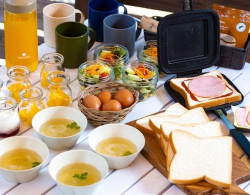 朝食