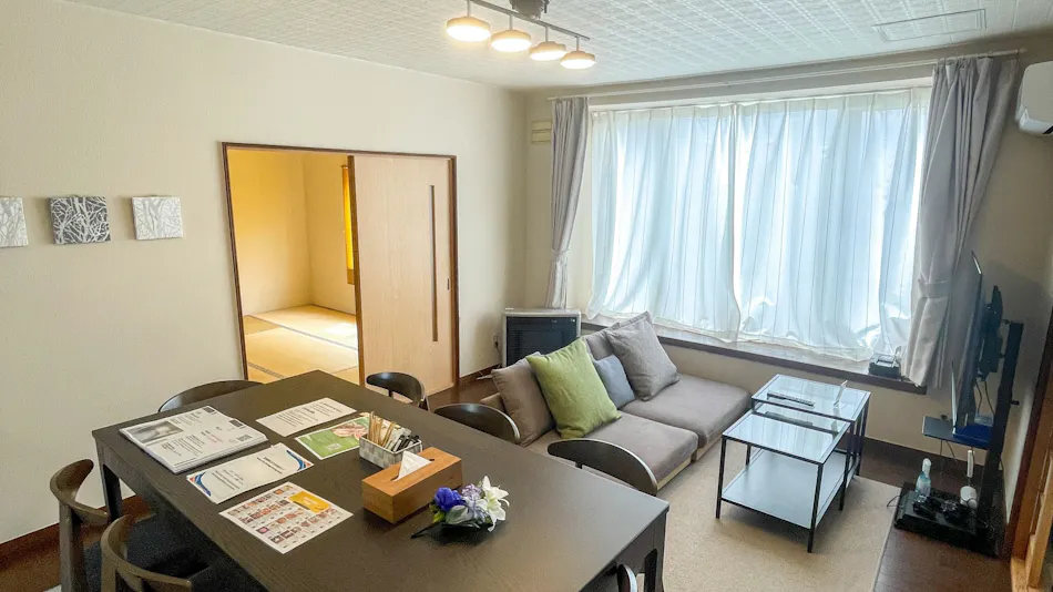 FURANO RETREAT