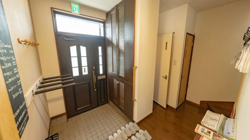 FURANO RETREAT