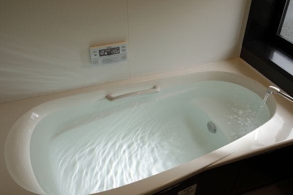 อาคารหลัก ห้องฤดูใบไม้ร่วง ห้องน้ำ (มีในแต่ละห้องพัก)