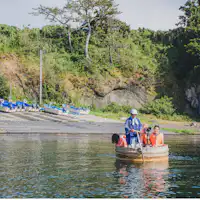 สถานที่ท่องเที่ยวใกล้เคียง (เรือถังที่พักเนกิ)