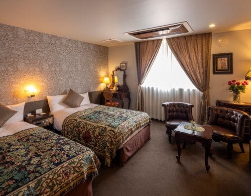 デラックスツイン