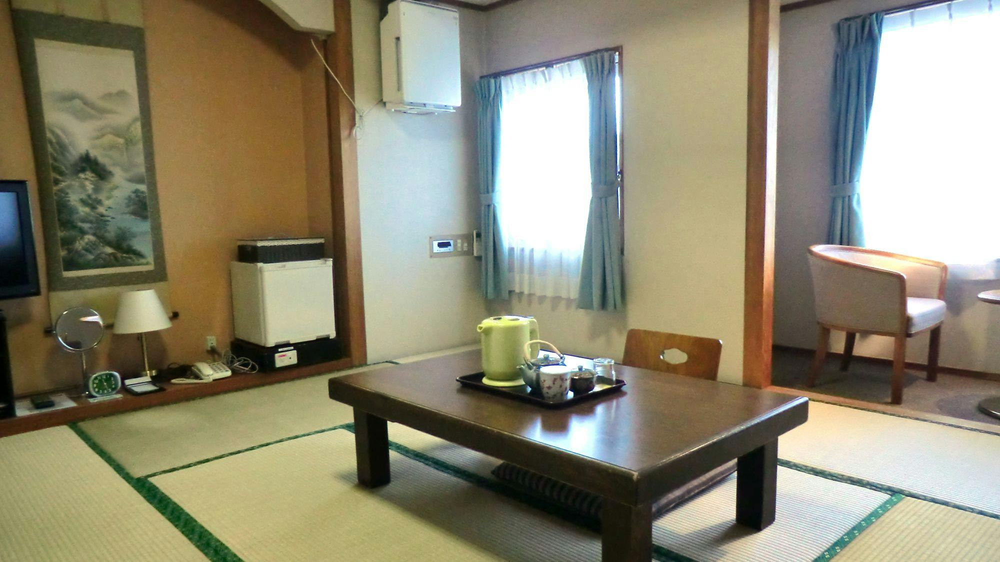 Global Hotel