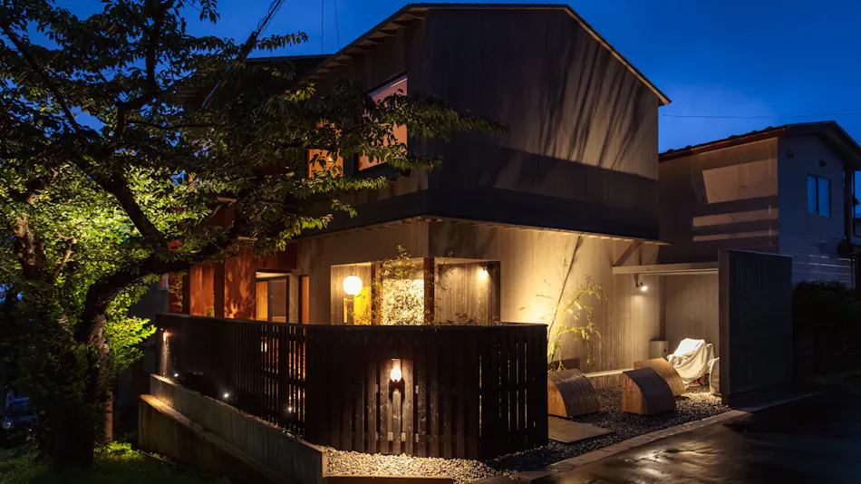 Sumiyoshi's Inn SakuraSanro