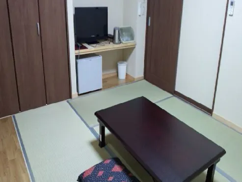 ห้องพักสไตล์ญี่ปุ่นในอาคารใหม่