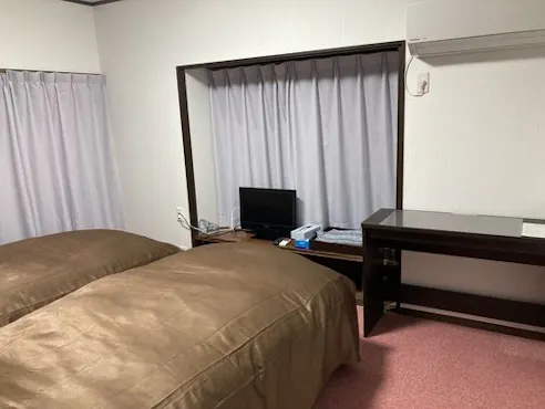 ห้องพักเตียงคู่สไตล์ตะวันตกในอาคารเสริม