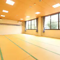 Dewan Utama di Dalam Bangunan