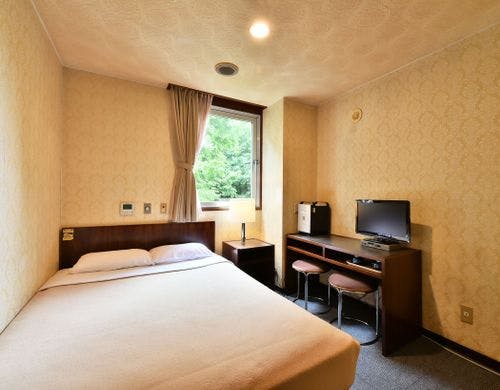 ダブル（バス・トイレ付）