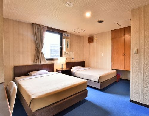 ツインルーム一例（バス・トイレ付）