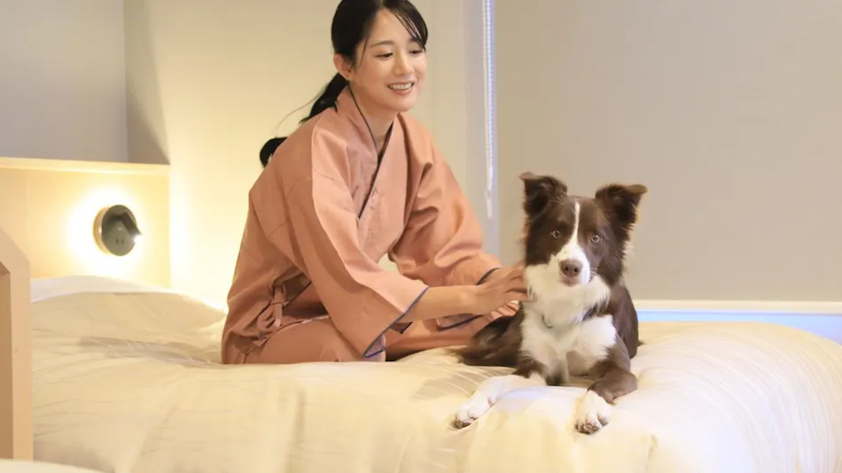Yururi Atami with DOGS