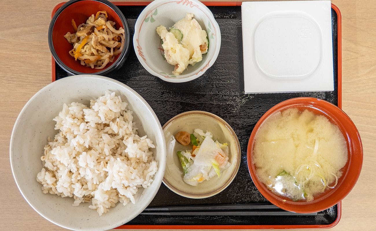 納豆定食（無料朝食・テイクアウト朝食）
