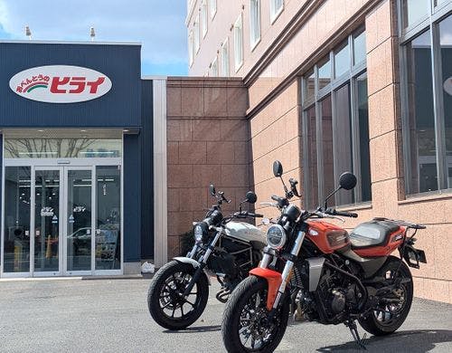 バイク駐車場