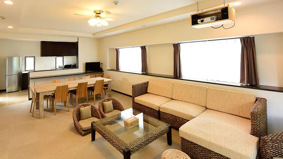 SCALLOP BEACH CONDOMINIUM