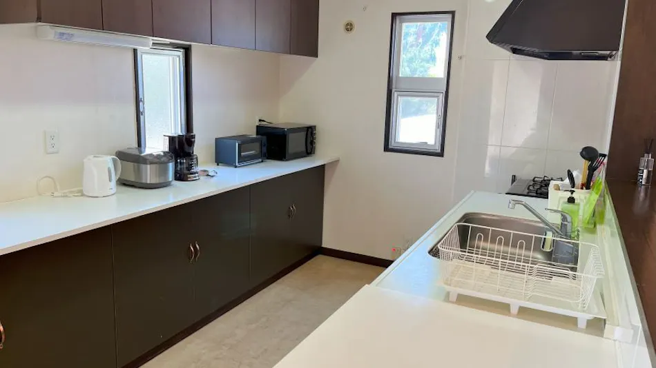 SCALLOP BEACH CONDOMINIUM