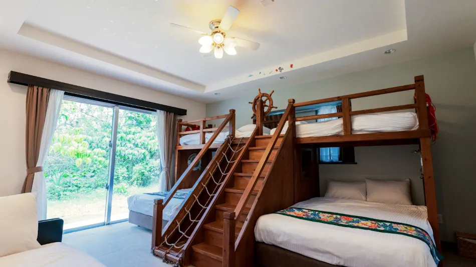 SCALLOP BEACH CONDOMINIUM