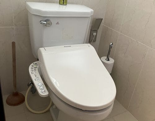 C棟お手洗いです。２か所ございます。