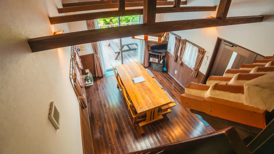 SCALLOP BEACH CONDOMINIUM