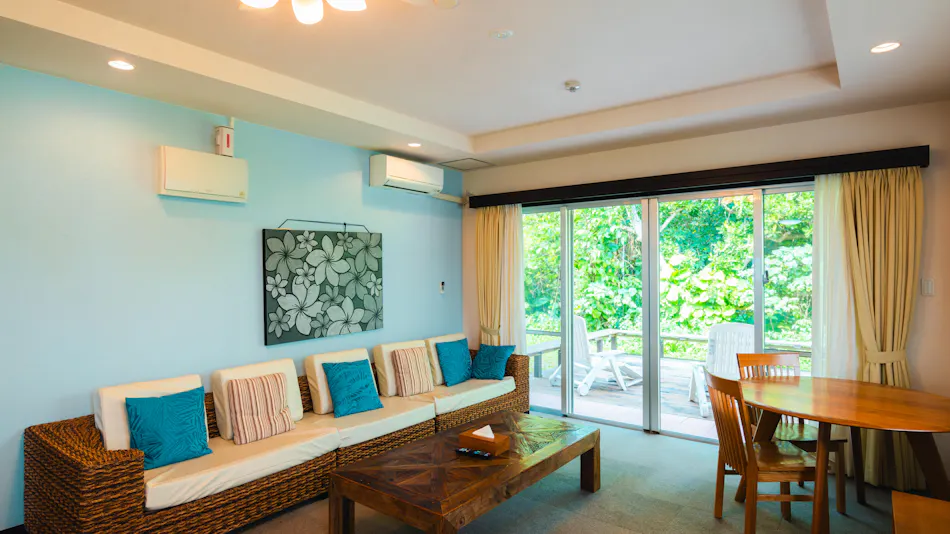 SCALLOP BEACH CONDOMINIUM