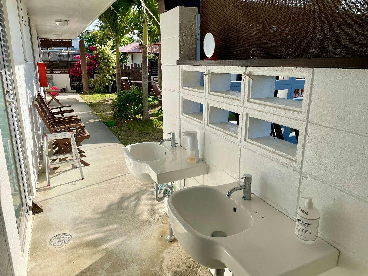 โต๊ะเครื่องแป้ง