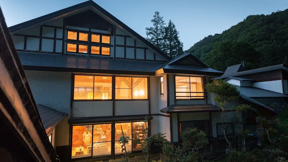 Shirabu Onsen Higashiya