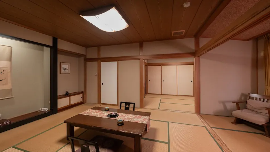 Shirabu Onsen Higashiya
