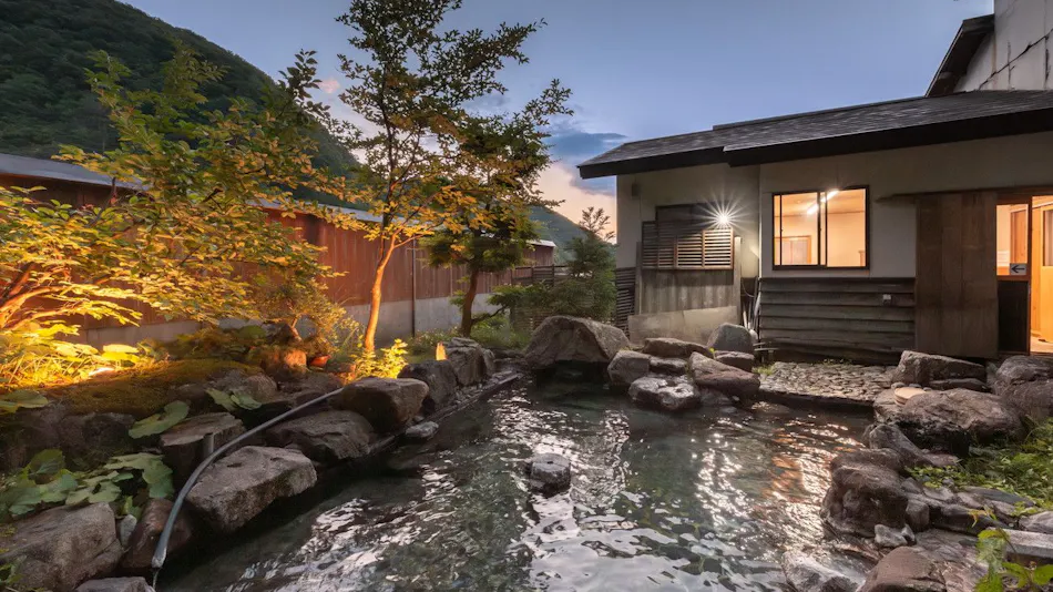 Shirabu Onsen Higashiya