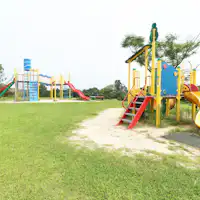 有提供兒童用和幼兒用兩種遊具