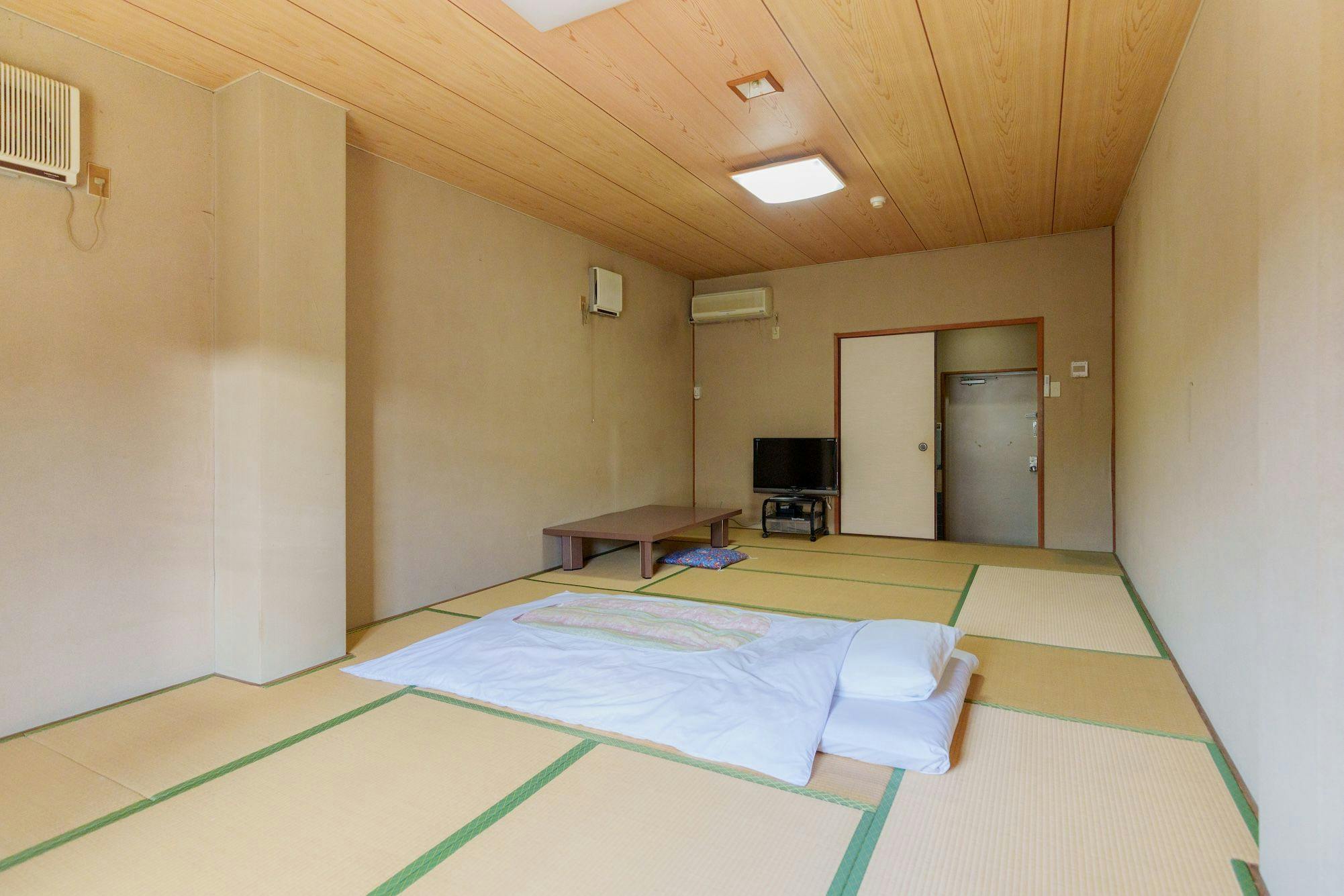 Hotel Nisshin Kaikan