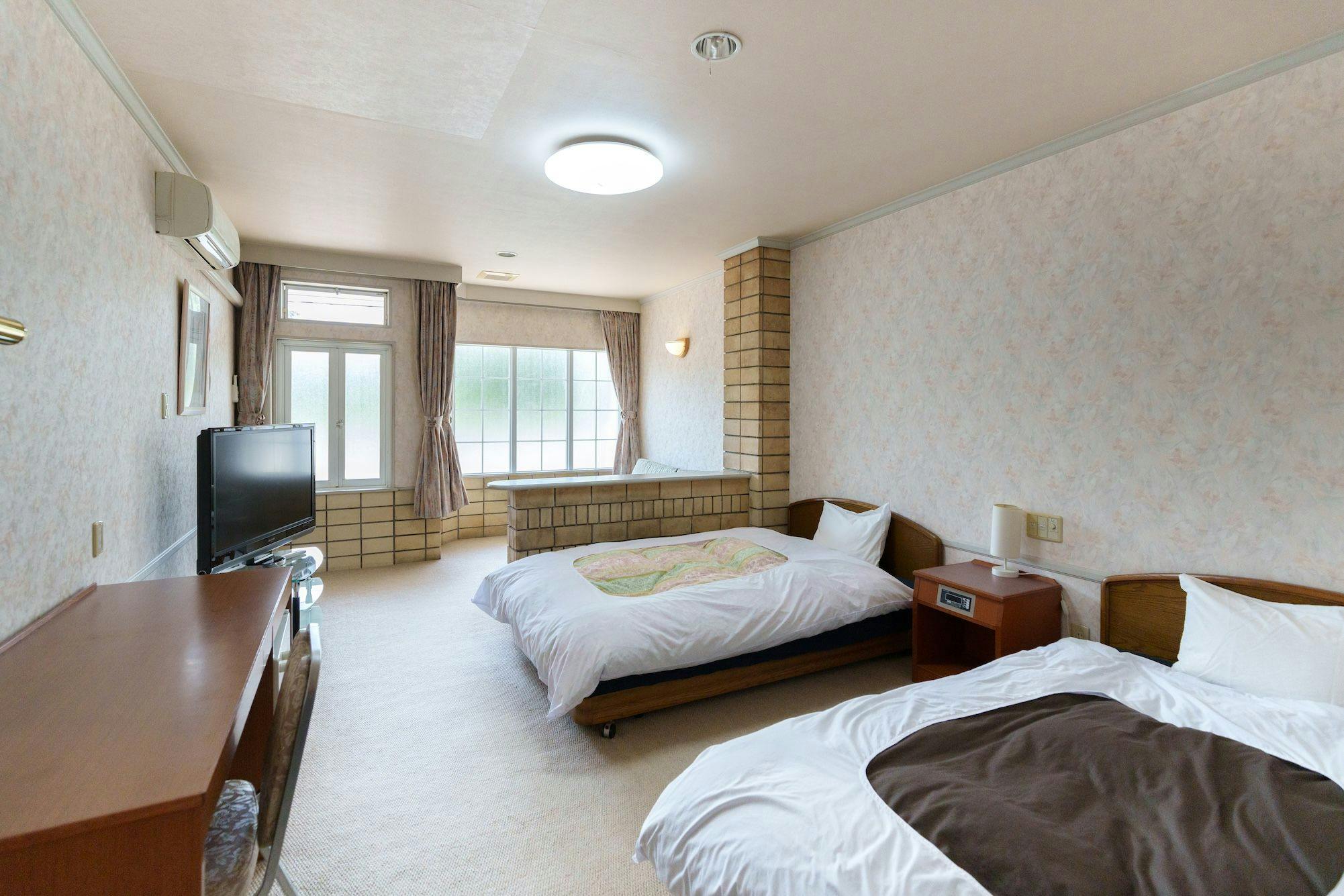 Hotel Nisshin Kaikan