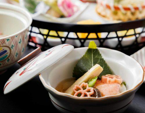 蓼科の大地が育んだ旬の恵み。