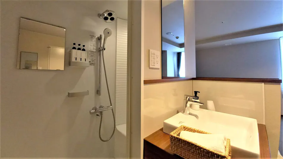 SHIN-HOTEL
