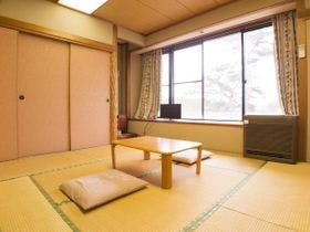 パークホテル楽々園