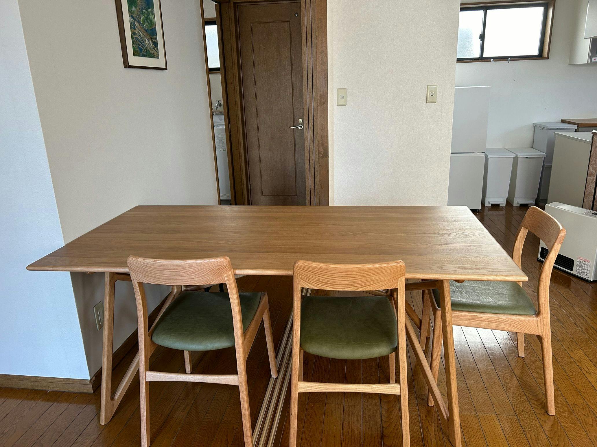Aile House III