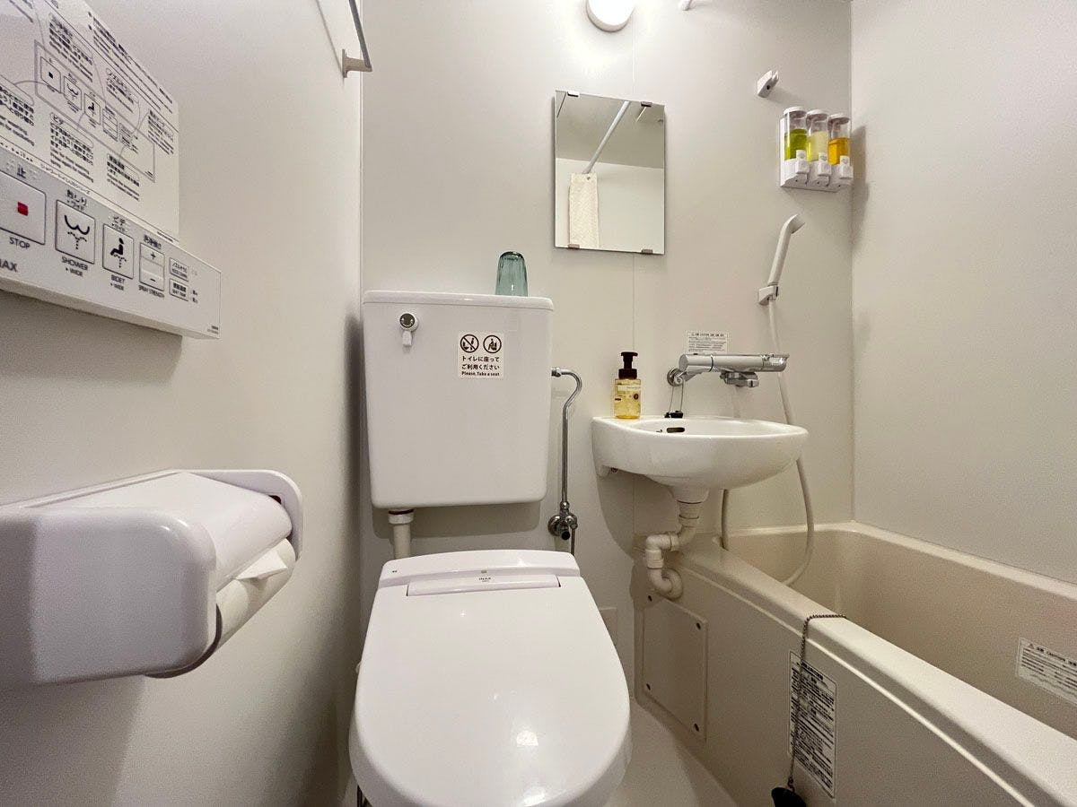 ※พร้อมห้องน้ำในตัว