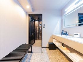 awaJ　Beach　Club
