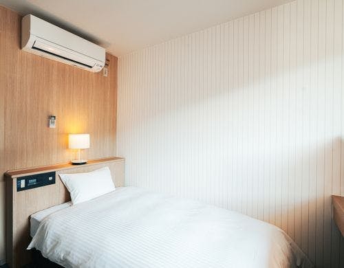 セミダブルルーム