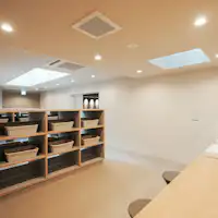 Pemandian Umum (Ruang Ganti)