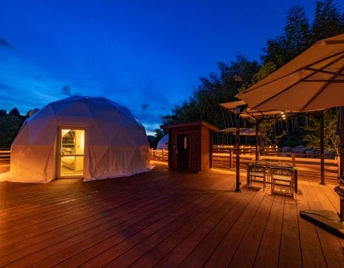 【せせらぎ】デッキ夜景外観