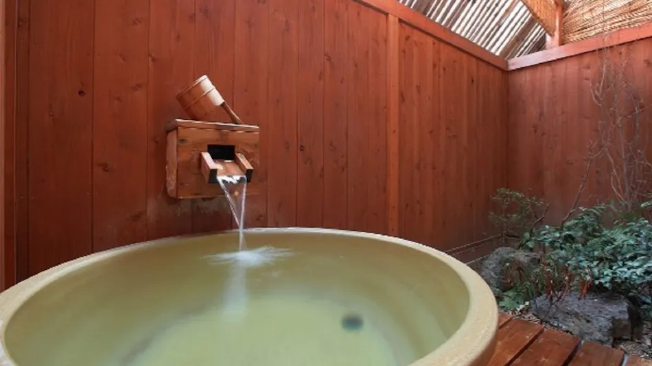 Kusatsu Onsen Juuniya Ryokan