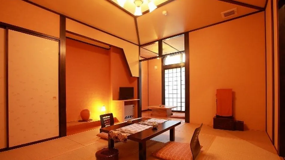 Kusatsu Onsen Juuniya Ryokan