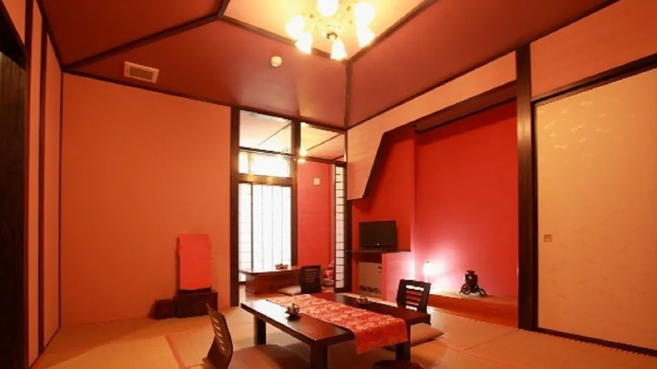 Kusatsu Onsen Juuniya Ryokan