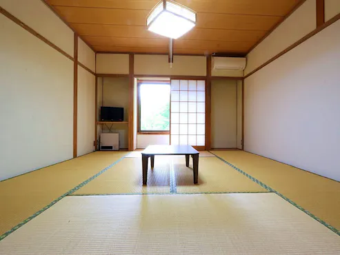 ที่พักวัด ห้องแบบญี่ปุ่น 10 เสื่อทาทามิ