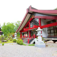 พระอุโบสถและวิหารใหญ่ใจกลางวัดคงโกจิ