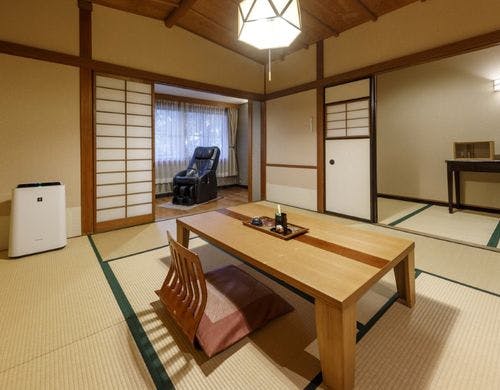【喫煙】マッサージ機付和室　12畳